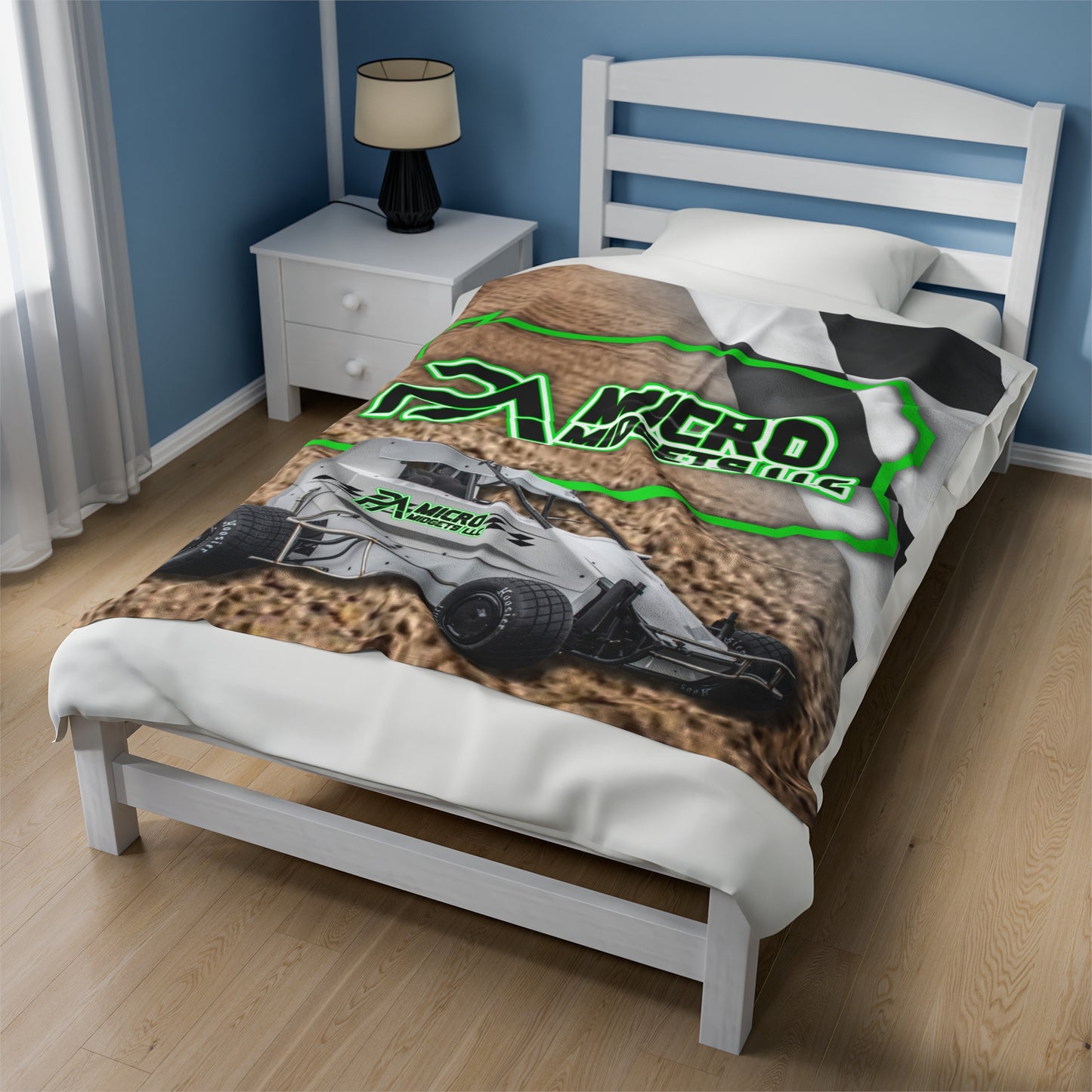 PA Micromidgets Velveteen Plush Blanket