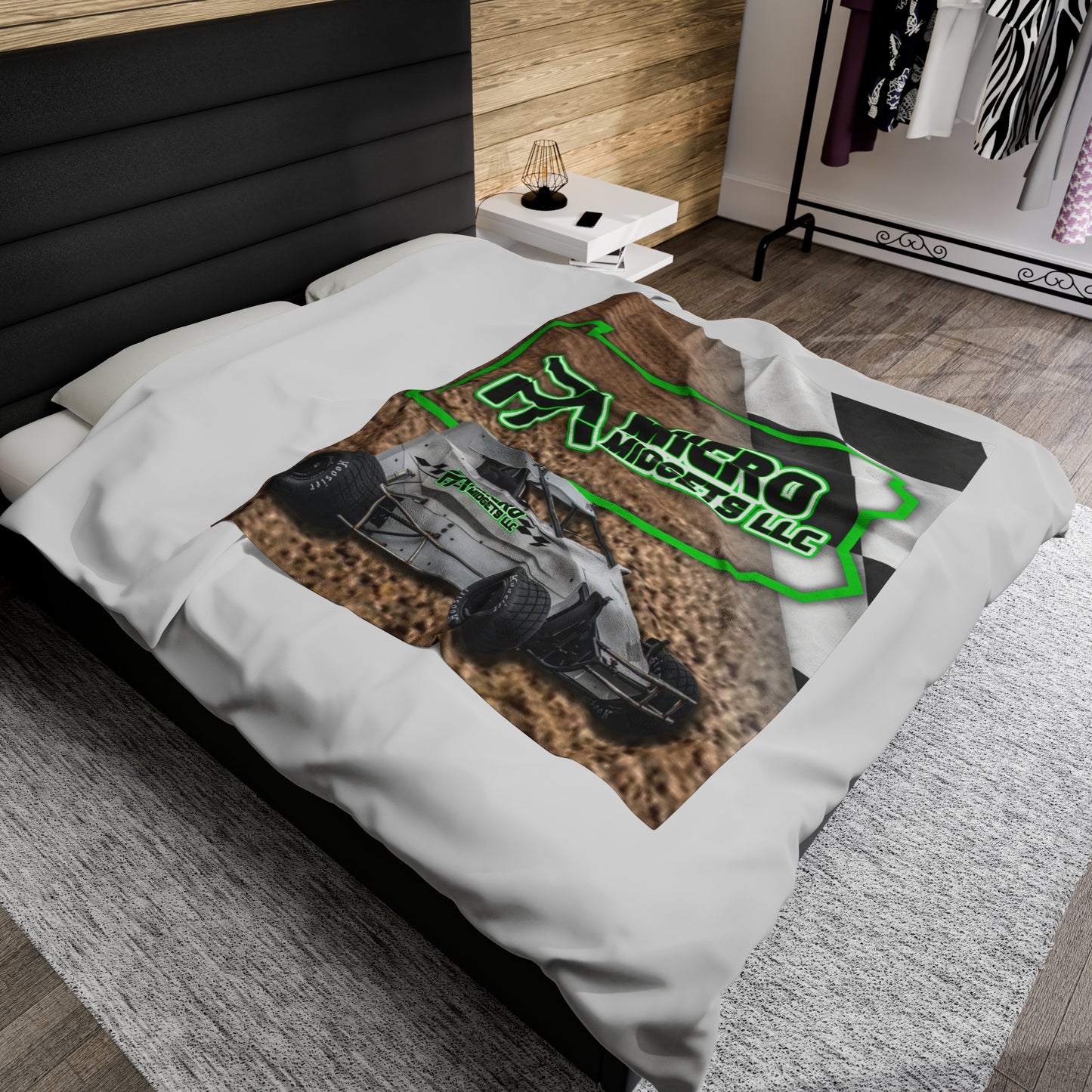 PA Micromidgets Velveteen Plush Blanket